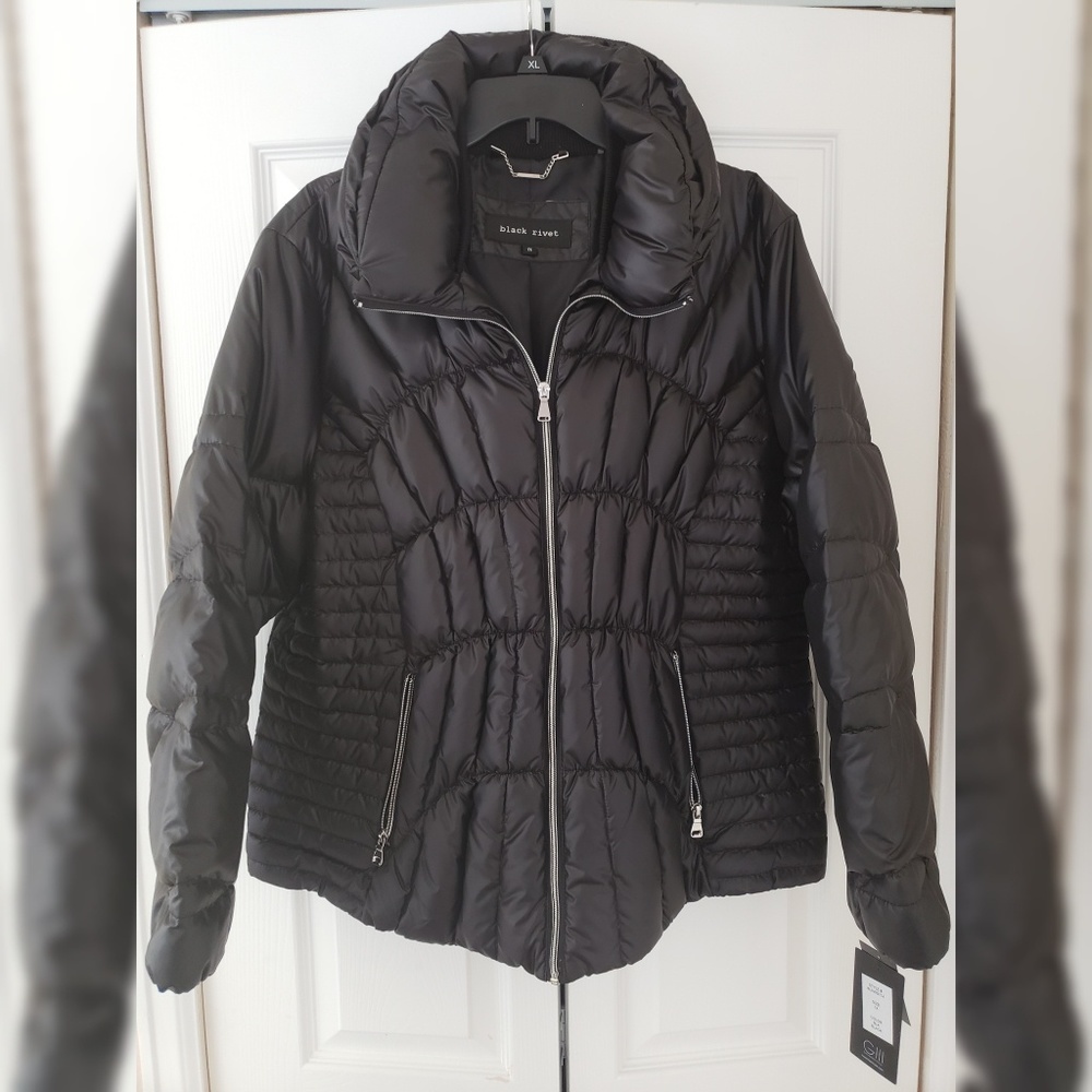Women's Jacket (NWT)